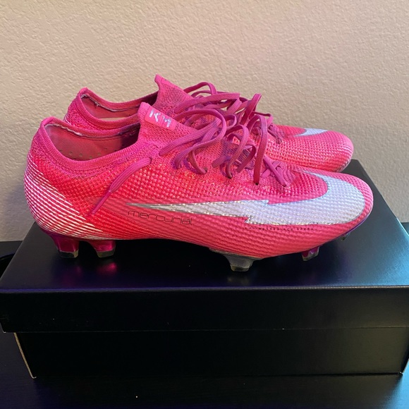 mercurial superfly pink panther